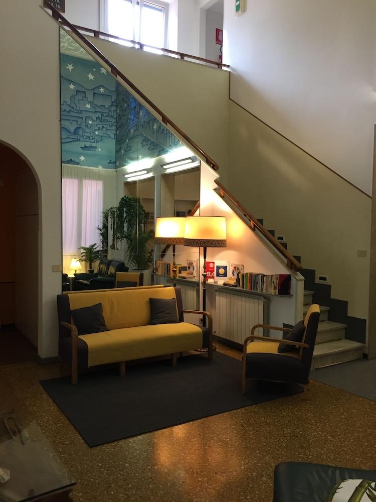 Cairoli Hotel 3*
