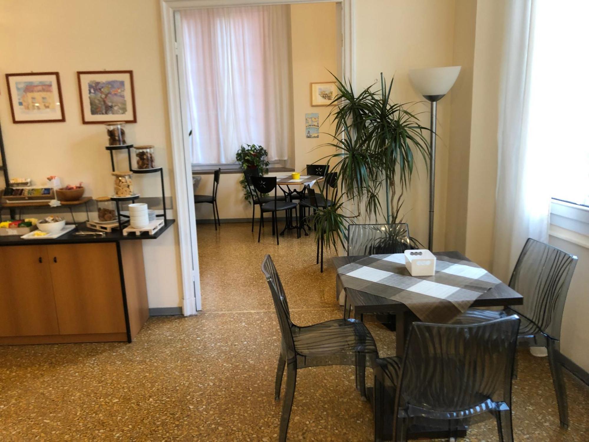 Cairoli Hotel Genoa